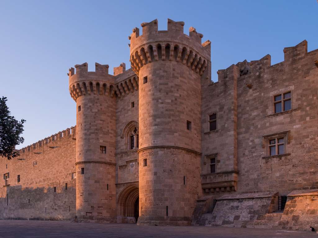 grand-masters-palace-old-town-rhodes